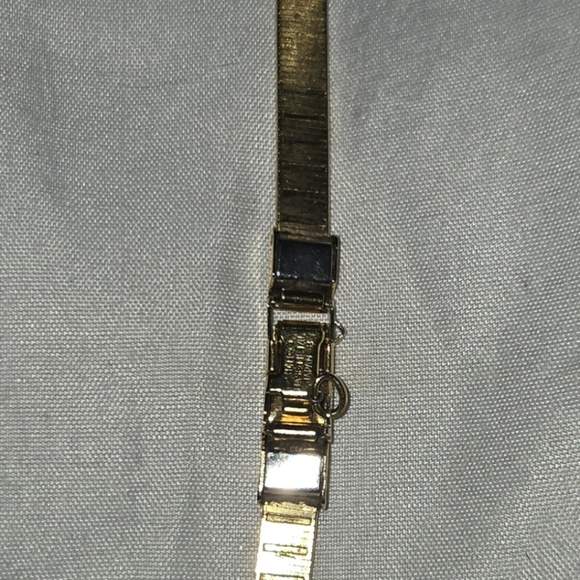 Seiko Gold Quartz Watch Vintage - Picture 12 of 13